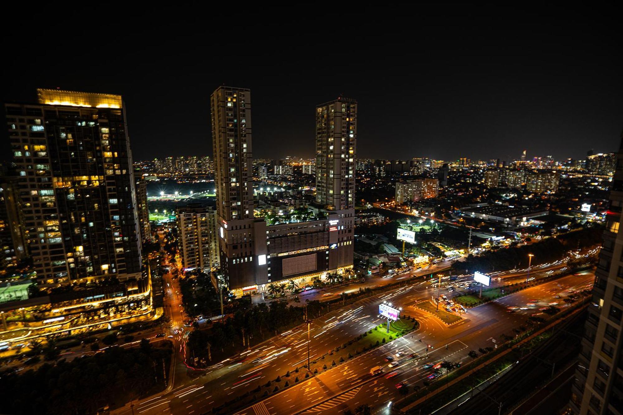 Apartment Thao Dien High-rise With Beautiful Night View 2 Bed 2 Bath Masteri An Phu Sol Ho Chi Minh City