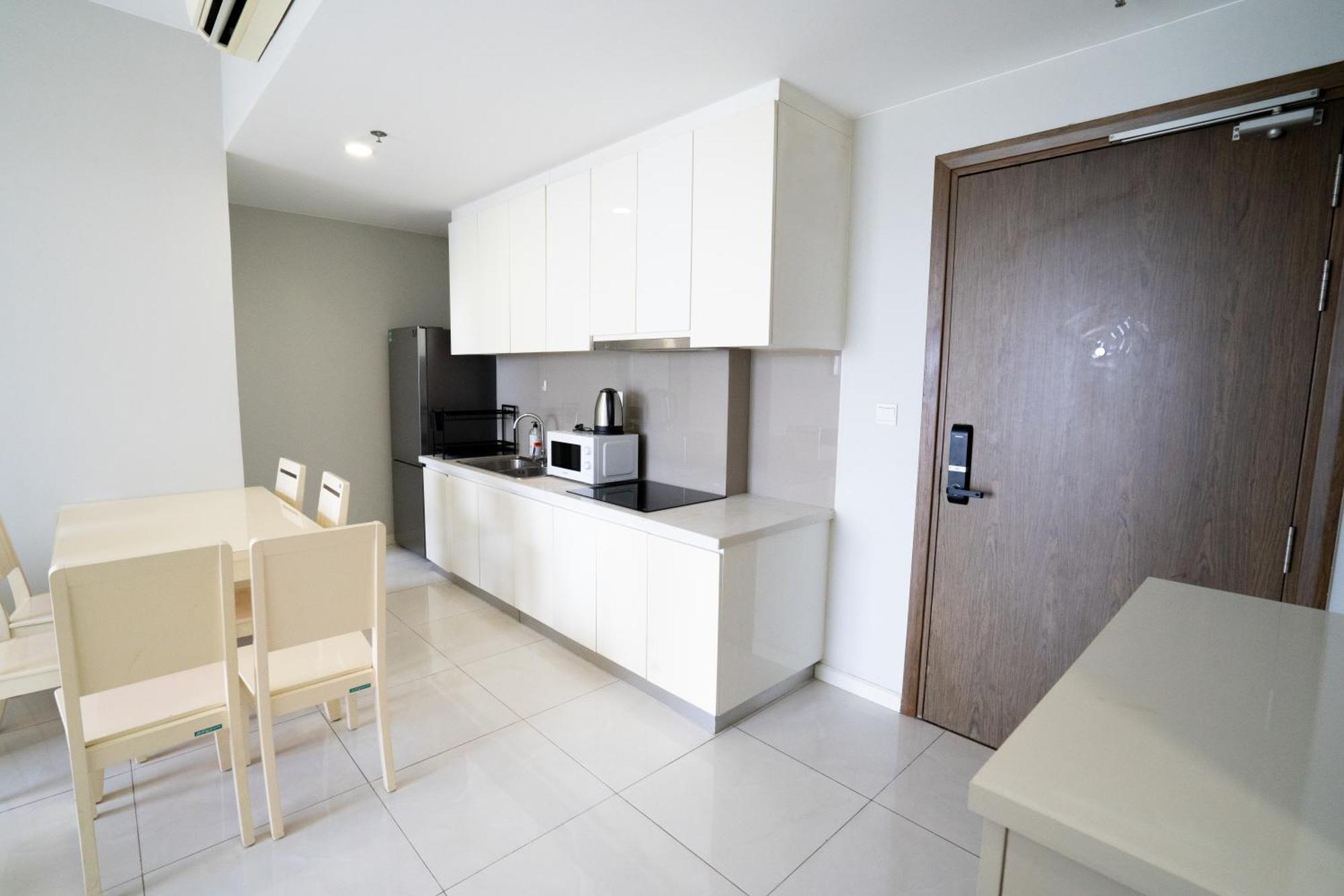 Thao Dien High-rise With Beautiful Night View 2 Bed 2 Bath Masteri An Phu Sol Ho Chi Minh City